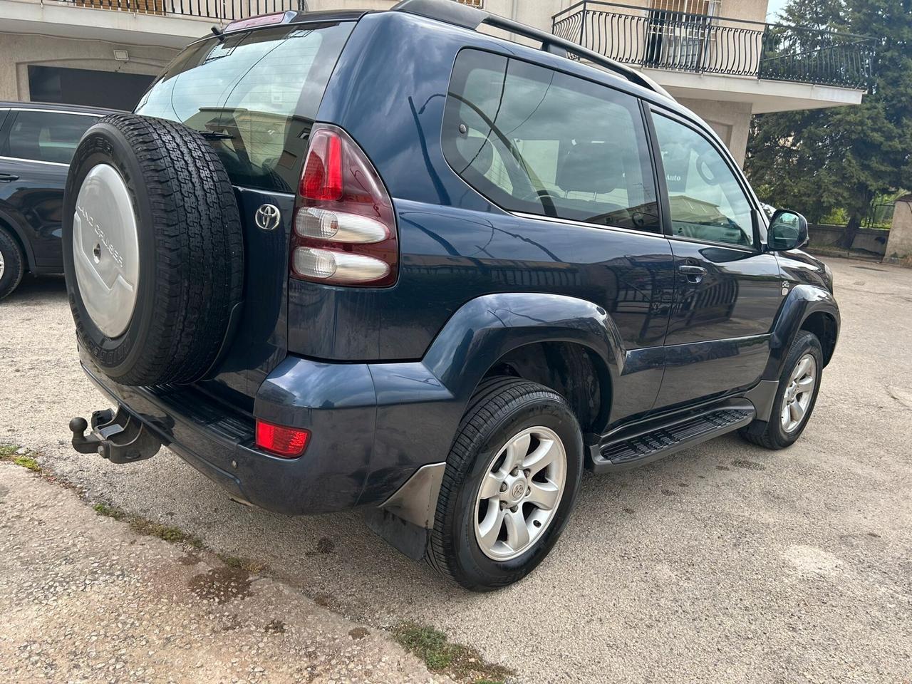 Toyota Land Cruiser 3.0 D-4D 16V cat 3 porte aut. Executive