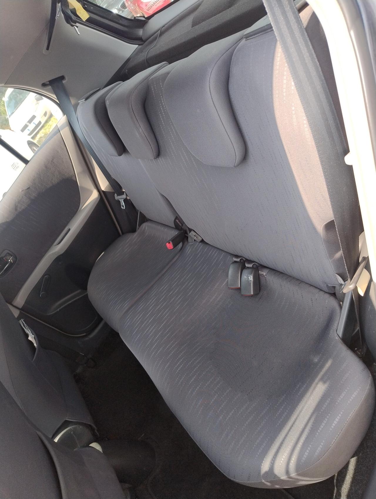 Toyota Yaris 1.3 5 porte Sol
