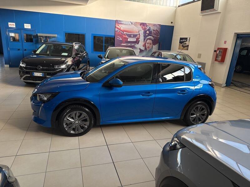 Peugeot 208 motore elettrico 136 CV 5 porte Allure
