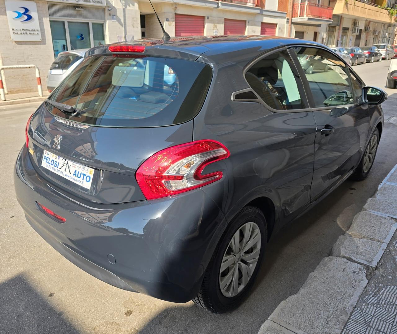 Peugeot 208 PureTech 68 cv