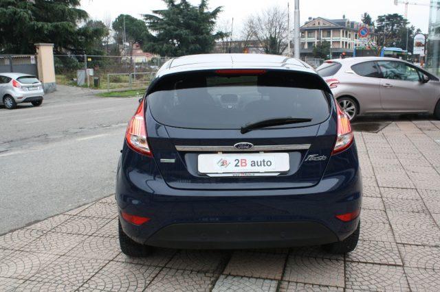 FORD Fiesta 1.0 EcoBoost 100CV 5 porte Black & White Edition