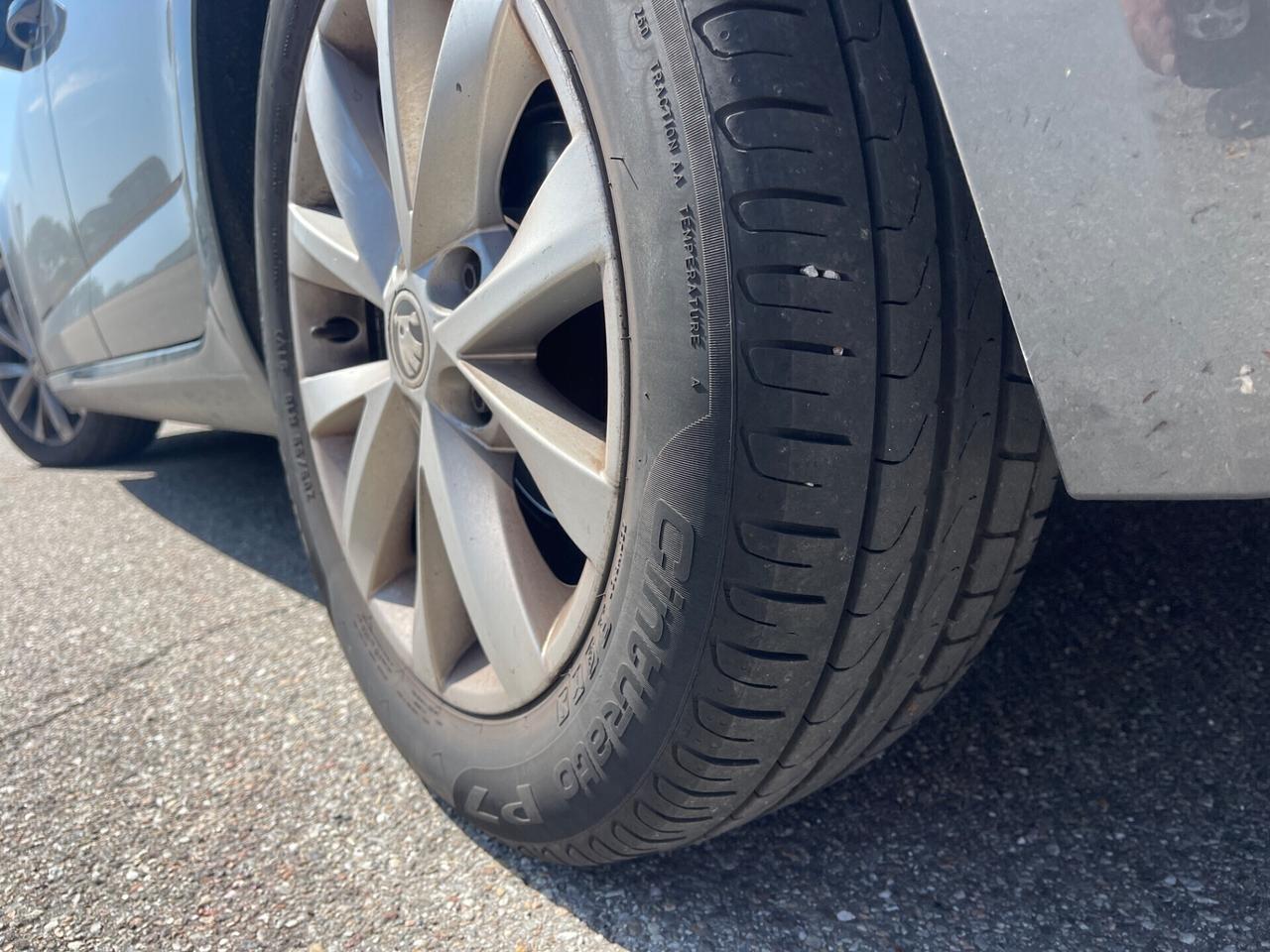 SKODA OCTAVIA-2017-2.0TDI-150CV-DSG-AUTOMATICO