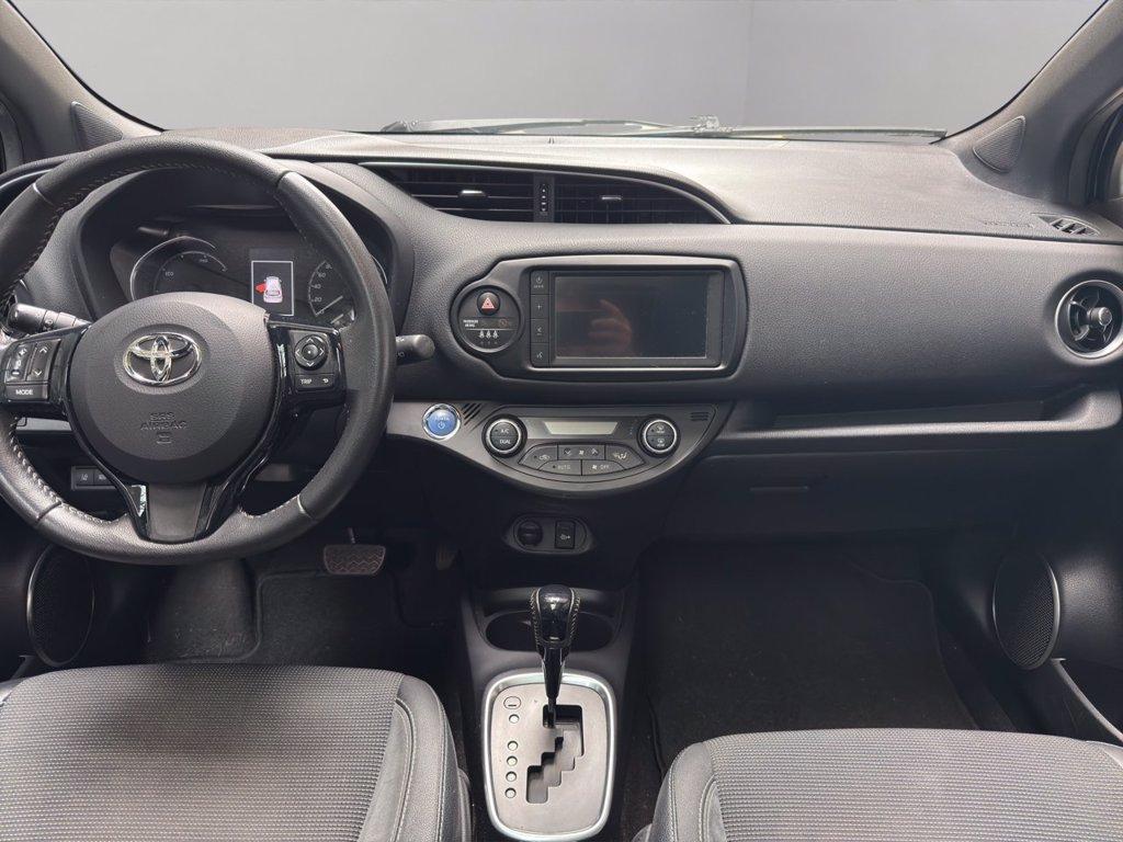 TOYOTA Yaris 5p 1.5h Style my18 del 2019