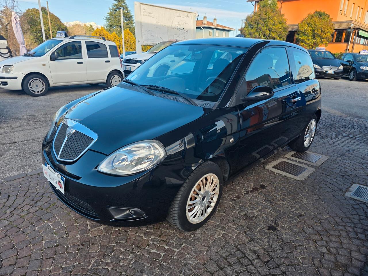 Lancia Ypsilon 1.2 Modamilano con 168.000km