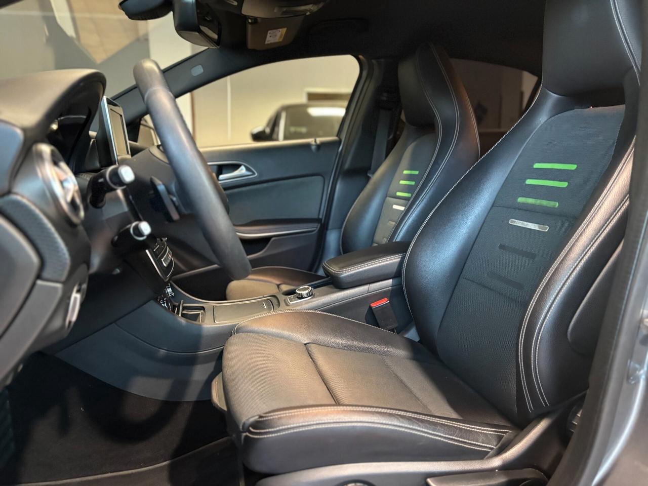 Mercedes-Benz A 160 Premium auto *PER NEOPATENTATI*
