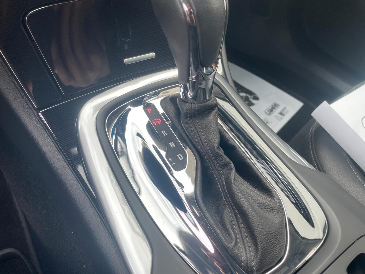 Opel Insignia AUTOMATICA - EURO 6