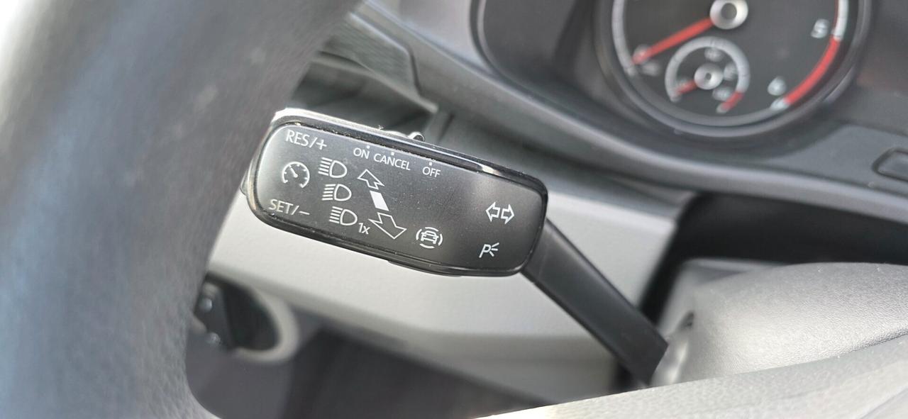 Volkswagen Transporter 2.0 TDI 150CV DSG PL Kombi