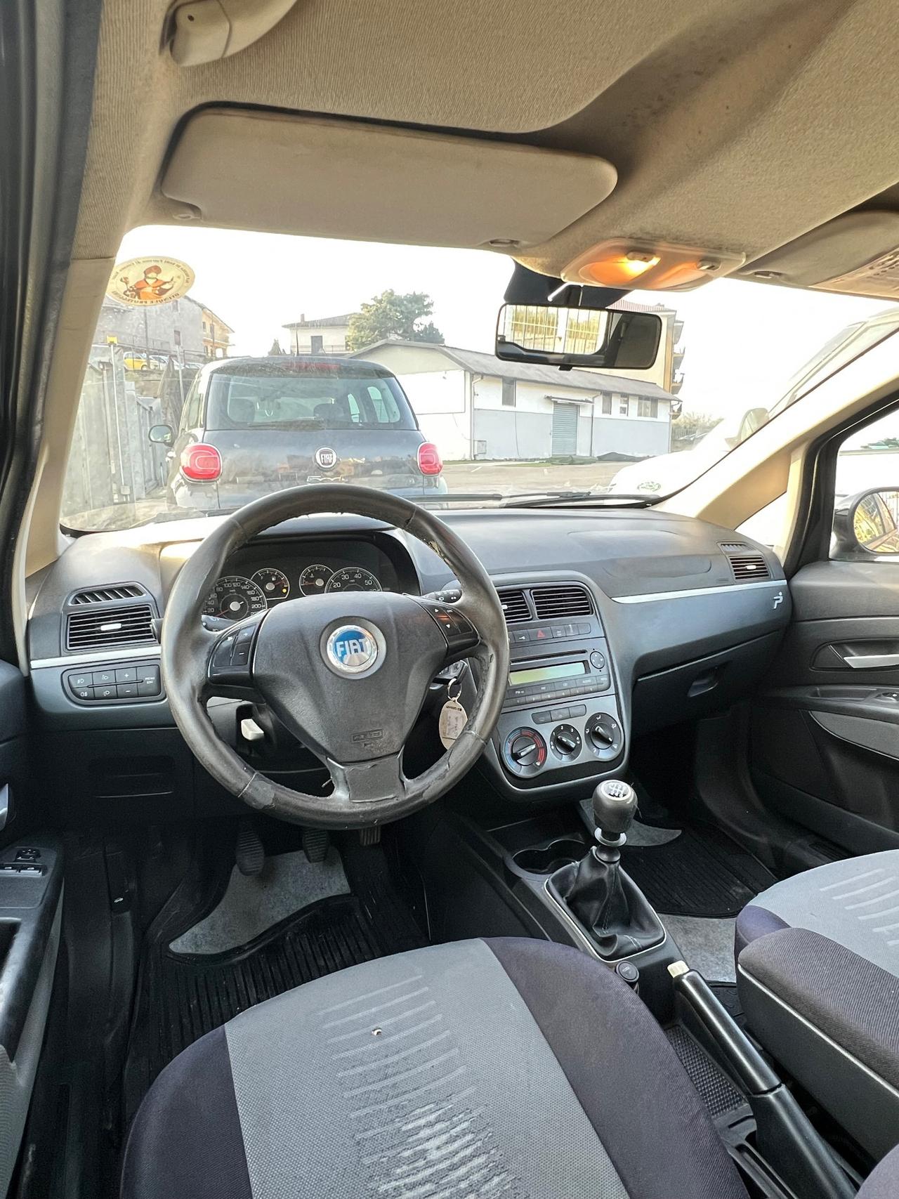 Fiat Grande Punto 1.3 MJT 90 CV 5 porte Dynamic