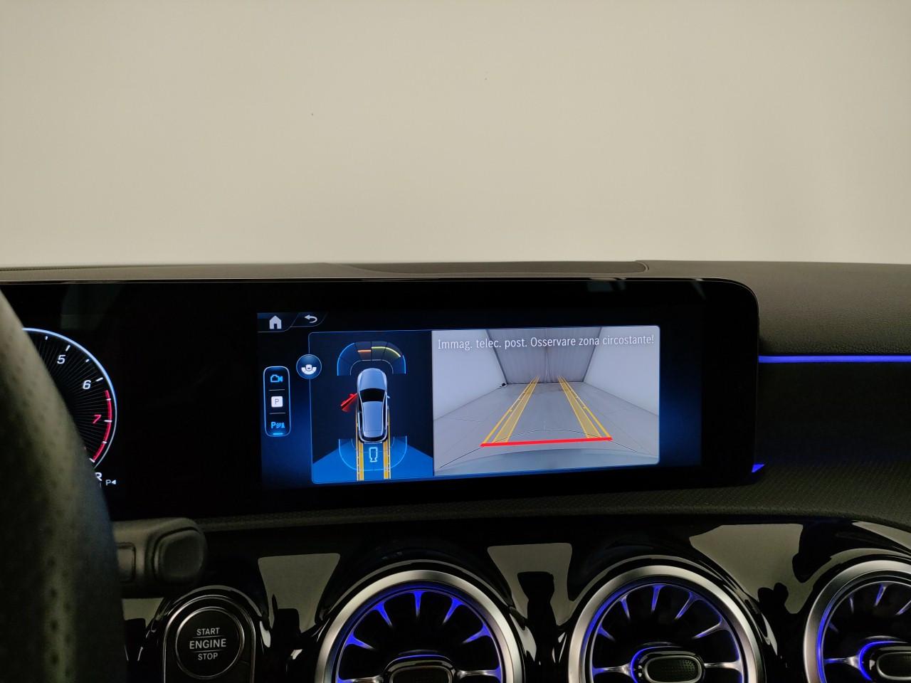 Mercedes-Benz A 180 AMG Line Advanced Plus auto