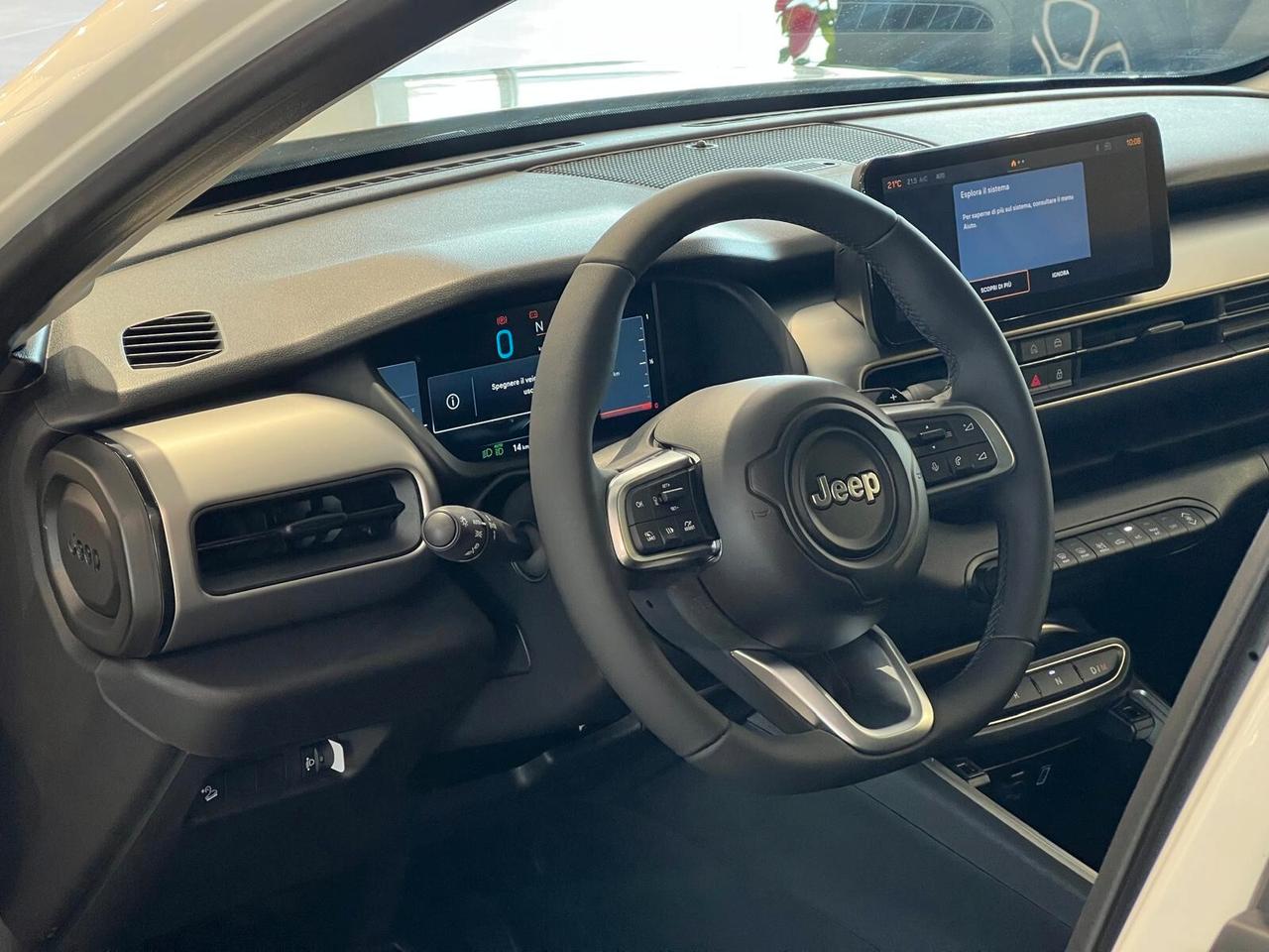 Jeep Avenger 1.2 Turbo 100 CV MHEV Tech & Sky