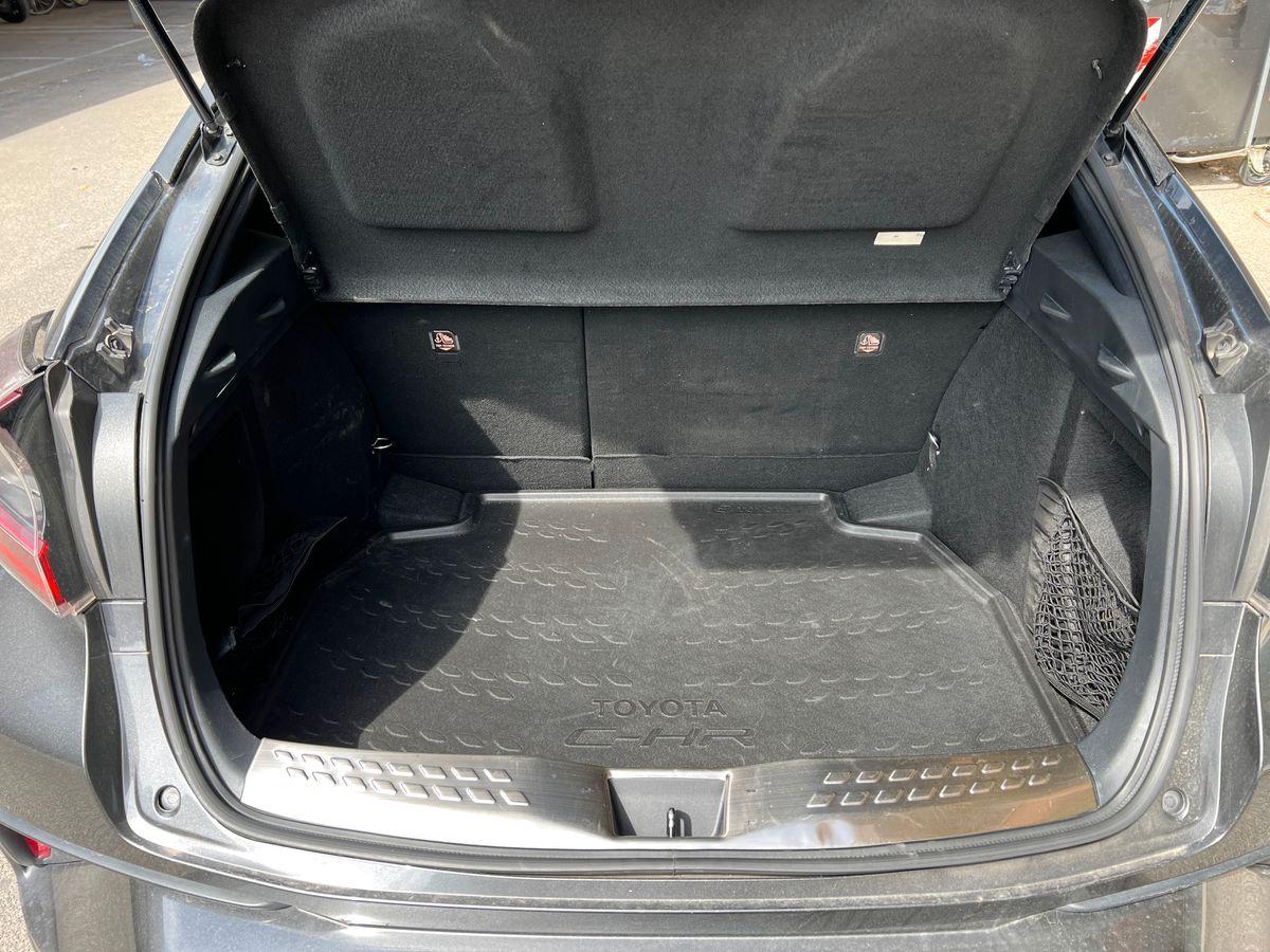 TOYOTA C-HR 1.8h Trend 2wd e-cvt