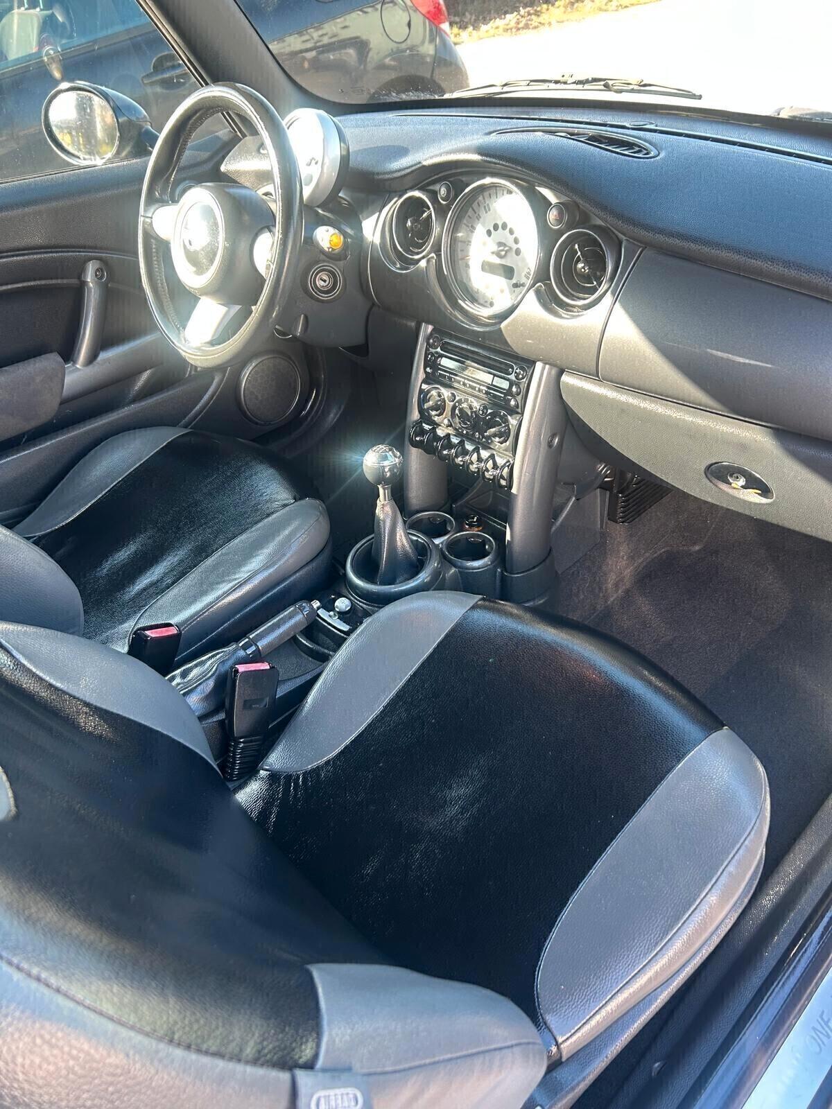 Mini Mini 1.6 16V One de luxe Cabrio ok neo patentati