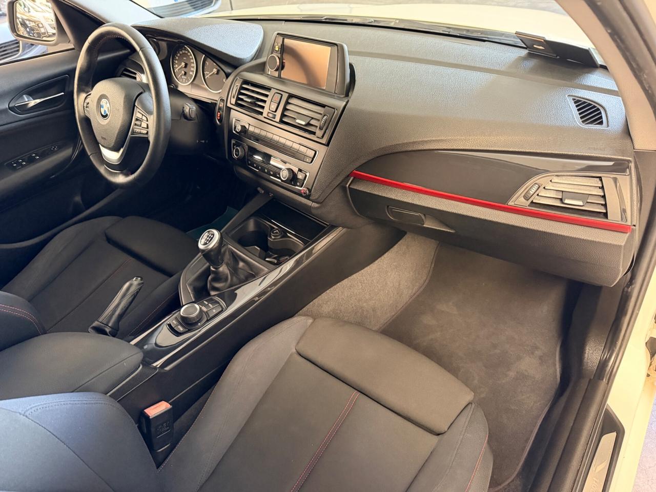 Bmw 118 118d 5p. Sport