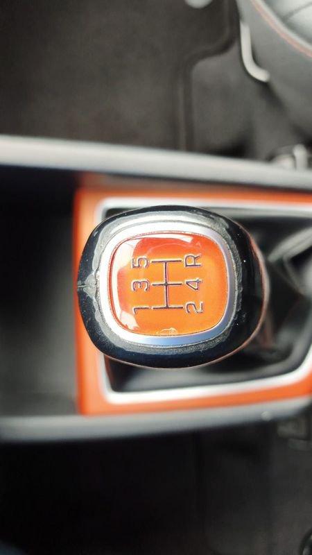 Hyundai i20 1.2 MPI 84cv Coupe Sport