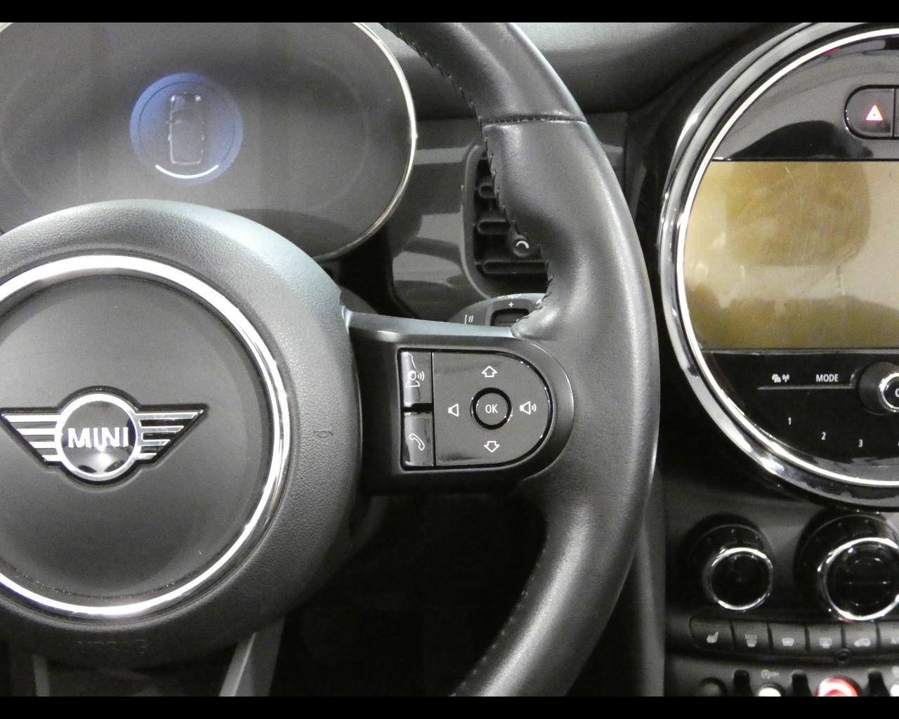 MINI Mini Cbr. (F57) - Mini 1.5 Cooper Classic Cabrio