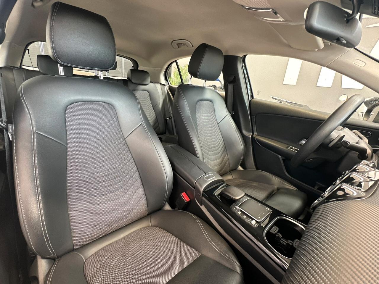 Mercedes-benz A 180 d Automatic Business