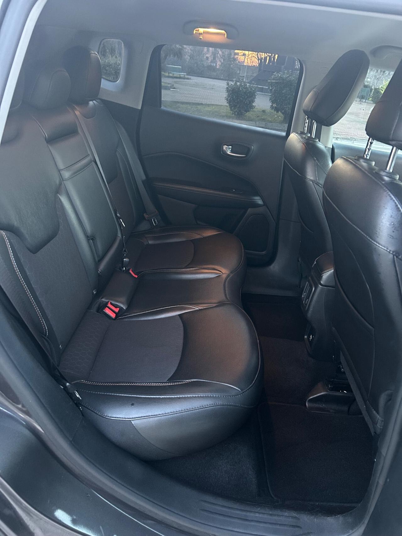 Jeep Compass 2.0 mjt II 140cv automatica 4WD