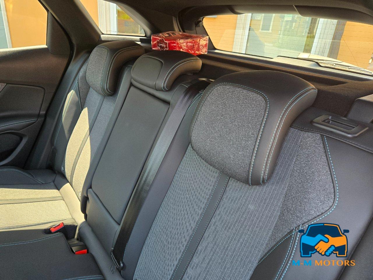 Peugeot 3008 3008 1.6 hybrid phev Allure 225cv e-eat8