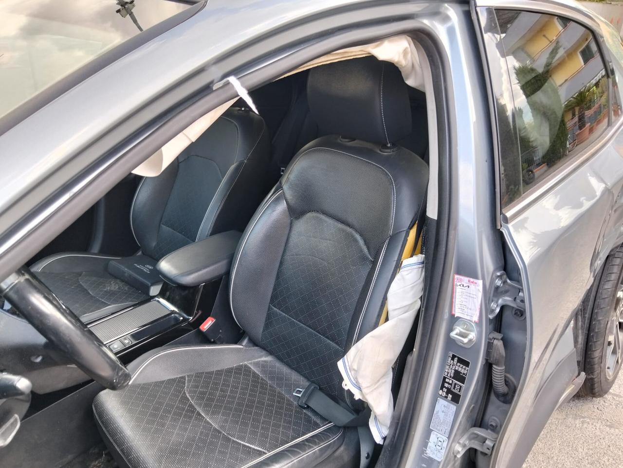 Kia XCeed 1.6 CRDi 136cv Evolution 2020 SINISTRATA