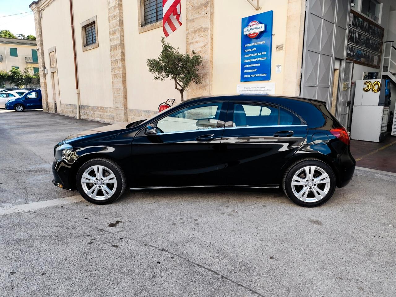 Mercedes-benz A 180 d Premium