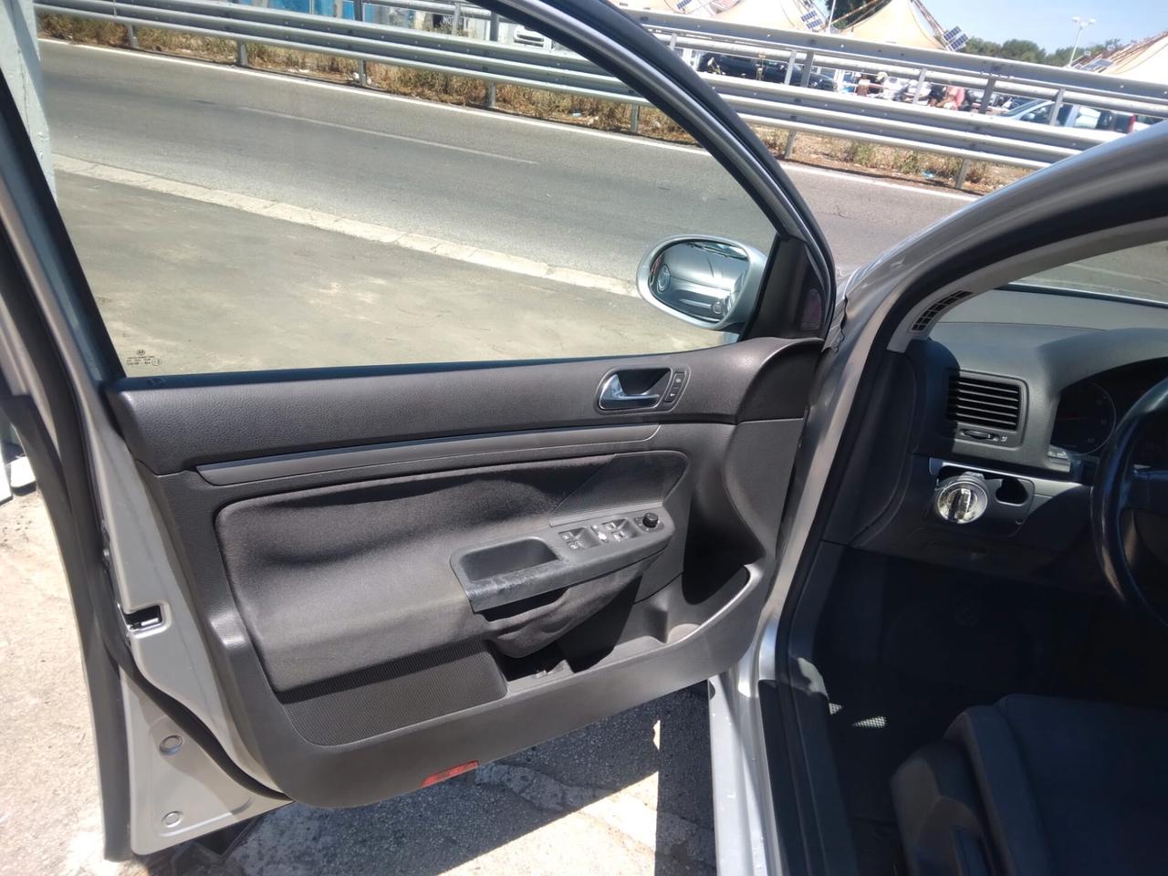 Volkswagen Golf 2.0 TDI Sportline 2005