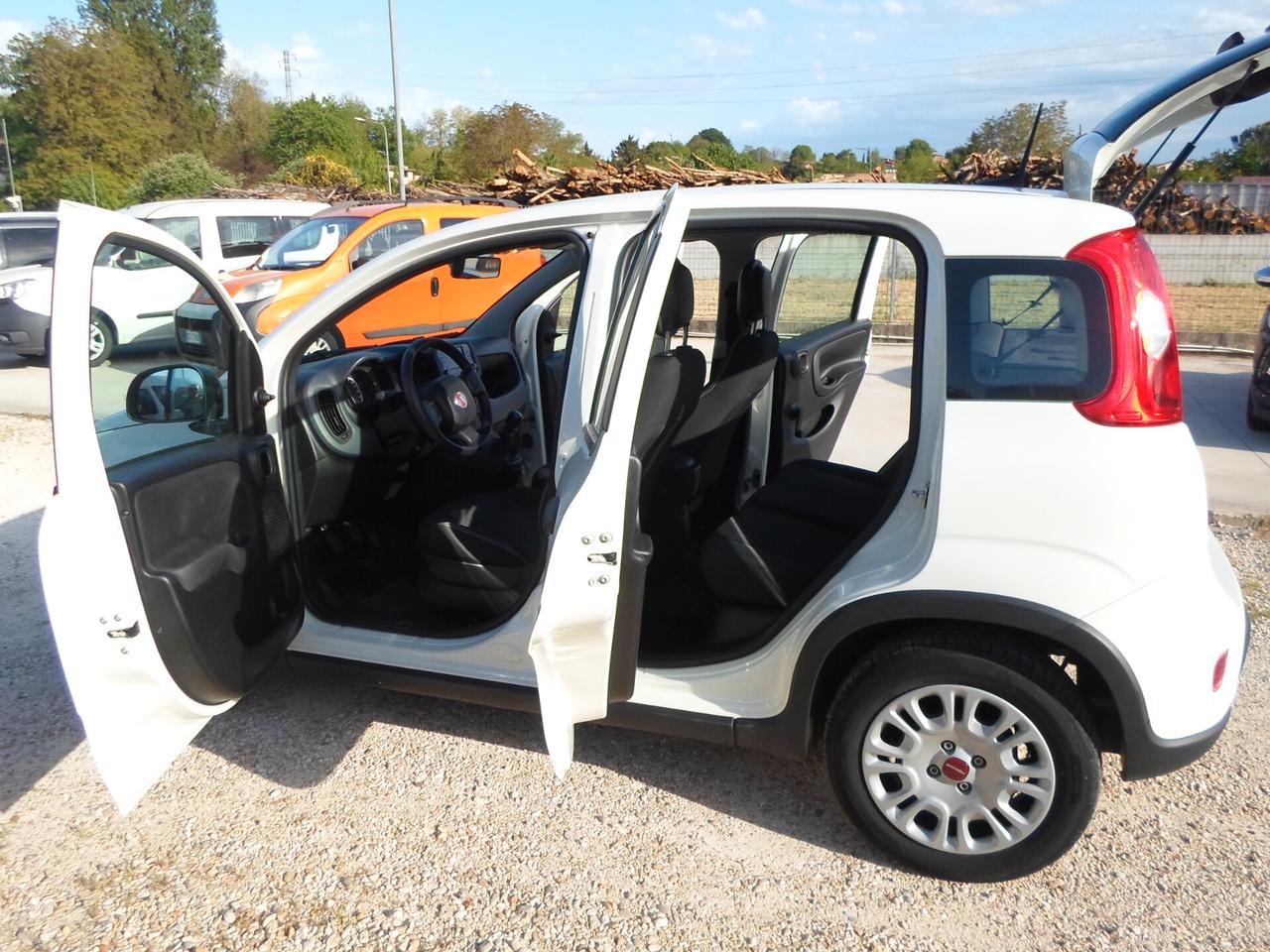 Fiat Panda 1.0 FireFly S&S Hybrid