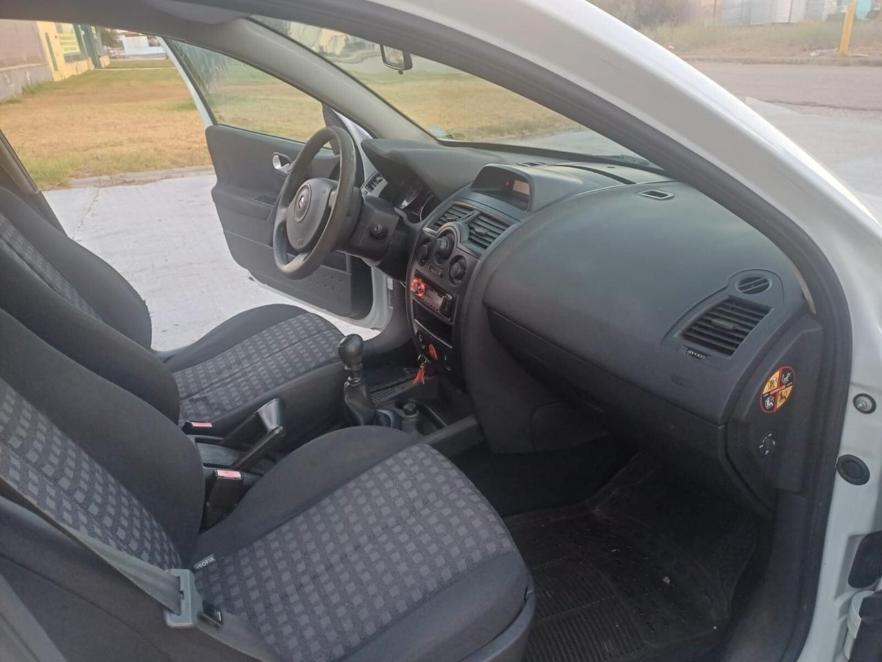 Renault Megane Mégane 1.5 dCi/105CV Grandtour Dynamique