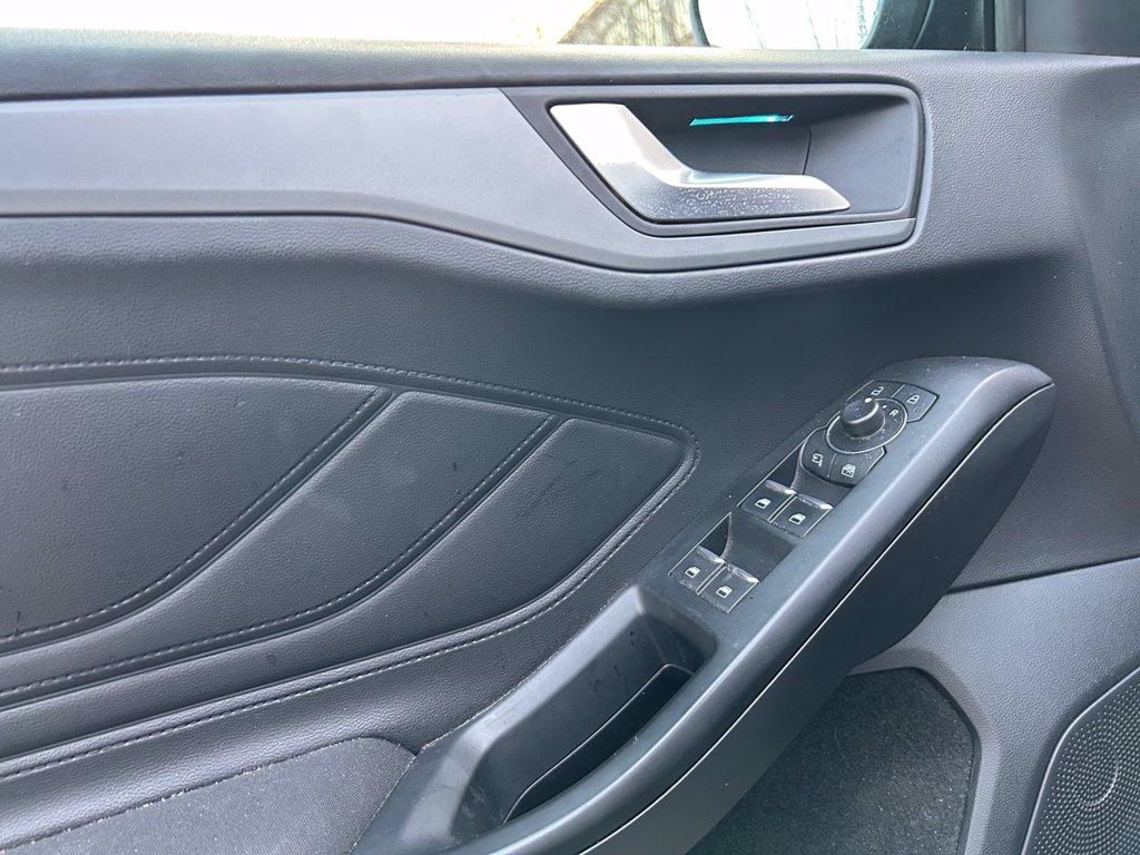 FORD Focus 1.0t ecoboost h ST-Line 125cv del 2023