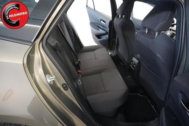 TOYOTA Corolla Touring Sports 2.0 Hybrid Business