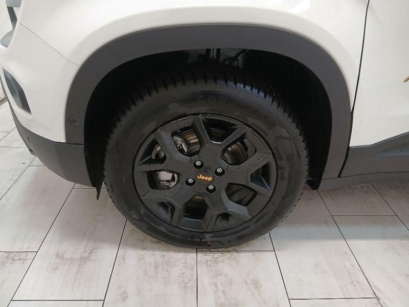 Jeep Avenger 1.2 turbo e-hybrid mhev The North Face 4xe 145cv edct6