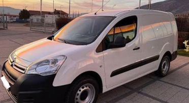 Citroen Berlingo’ 3 posti Finanziaria senza busta paga