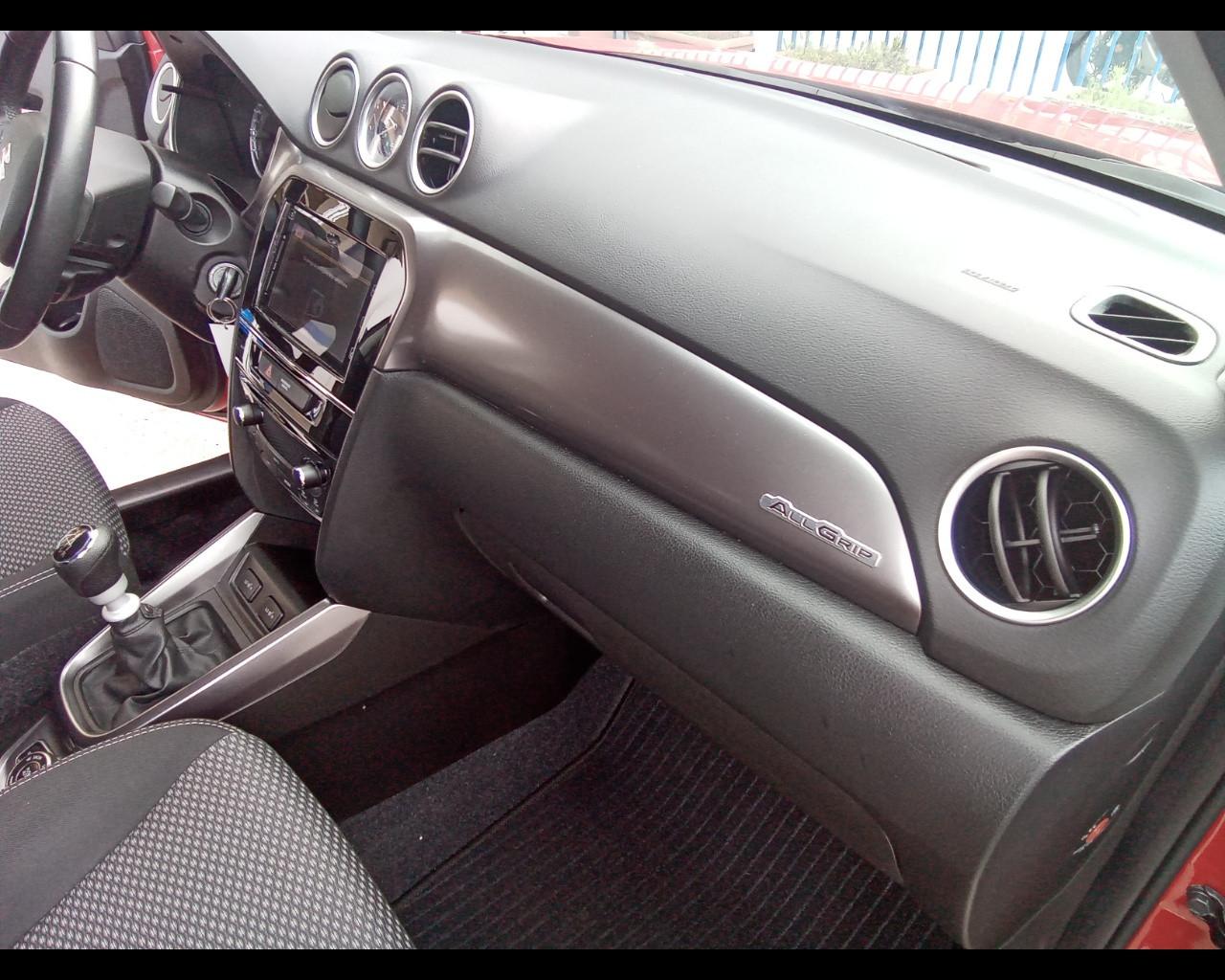 SUZUKI Vitara (2015) - Vitara 1.4 Hybrid 4WD AllGrip Cool