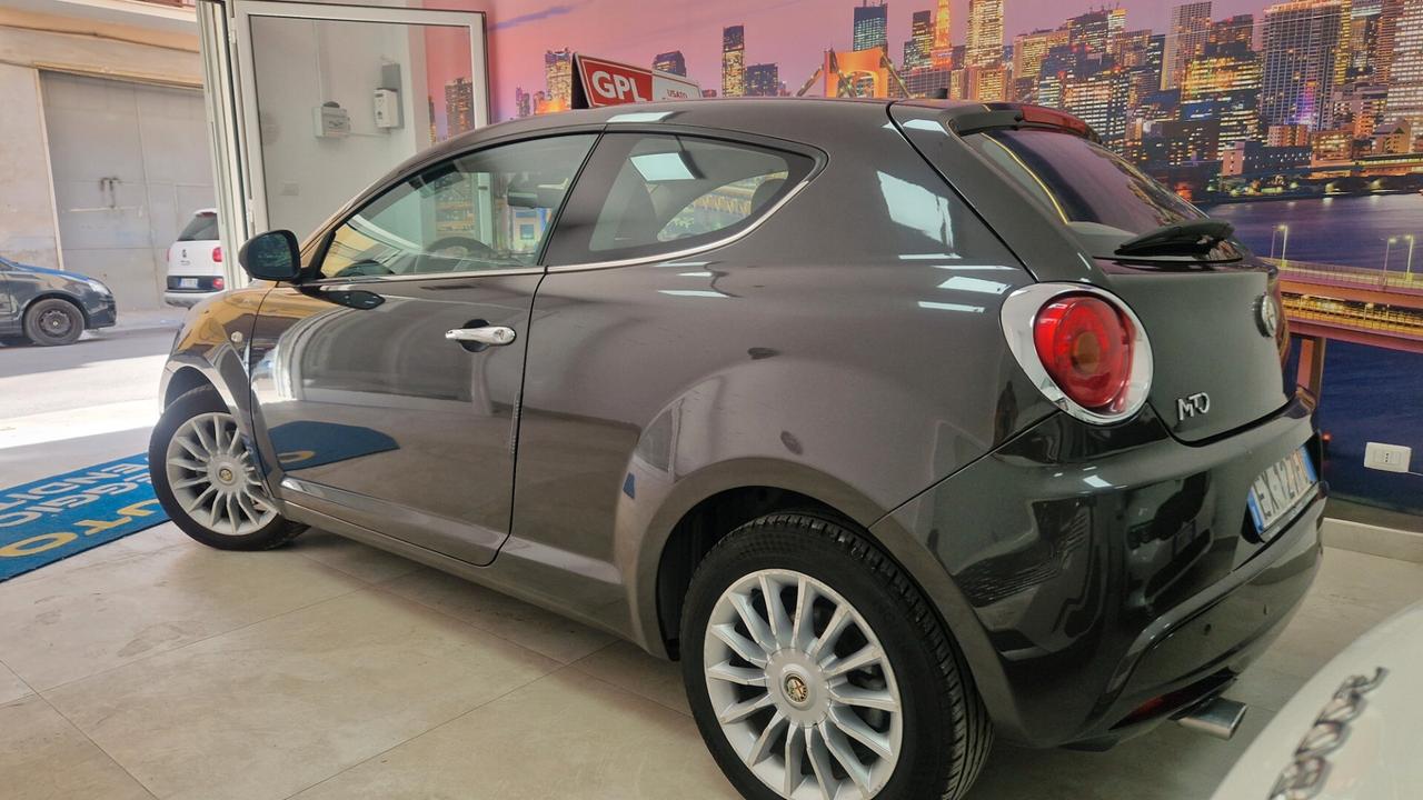 Alfa Romeo MiTo 1.4 T 120 CV GPL Distinctive