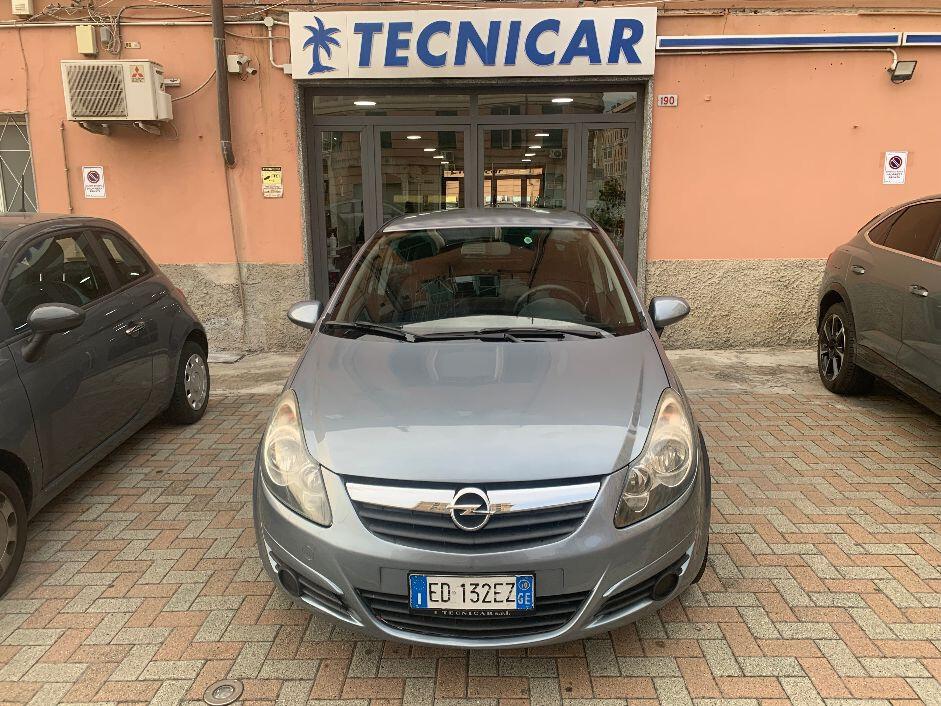 Opel Corsa 1.2 5 porte Cosmo- IMPIANTO GPL
