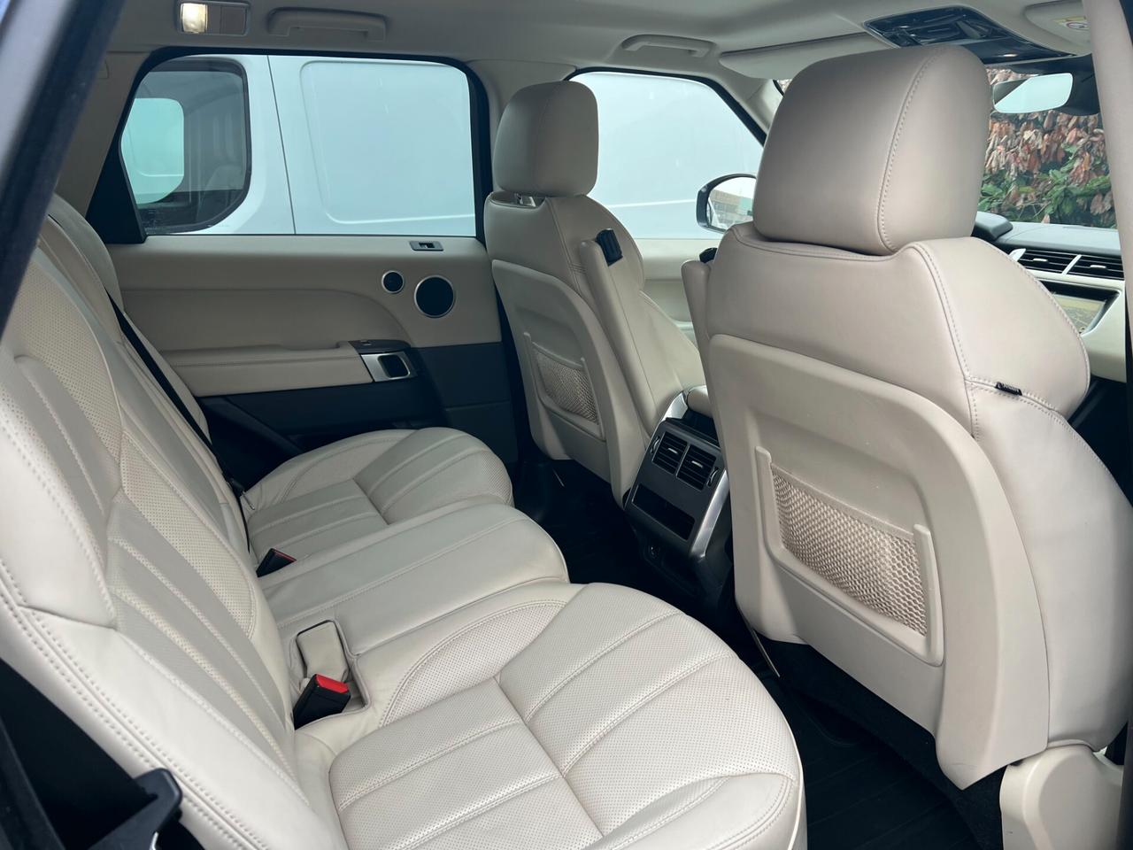 Land Rover Range Sport 3.0 TDV6 HSE