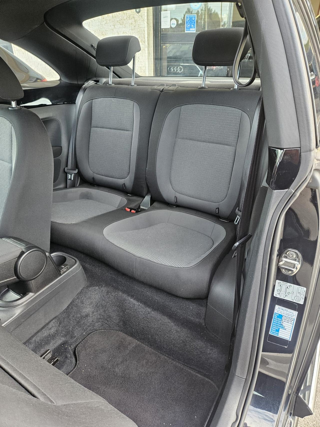 Volkswagen Maggiolino 1.6TDI 105cv 77kw Design