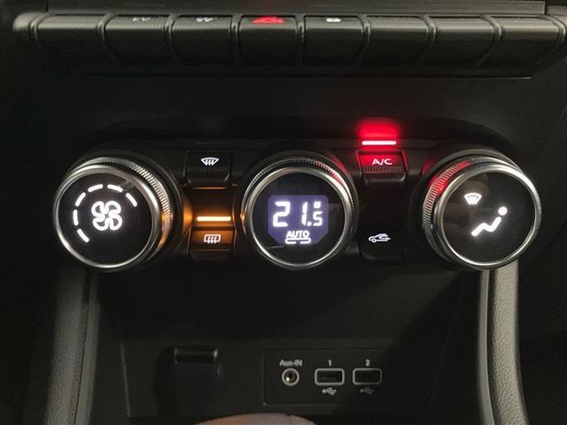 RENAULT Captur 1.6 E-Tech full hybrid Rive Gauche 145cv auto