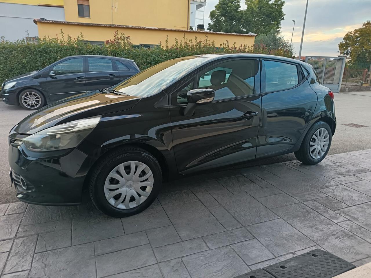 Renault Clio 1.5 dCi 8V 90CV 5 porte Costume National