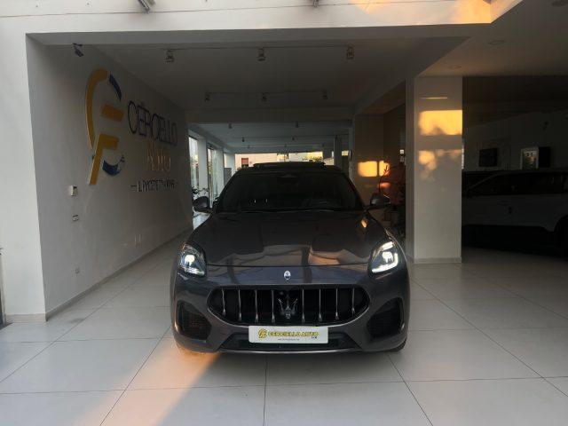 MASERATI Grecale MHEV 300 CV AWD GT tetto panoramico da?549,00