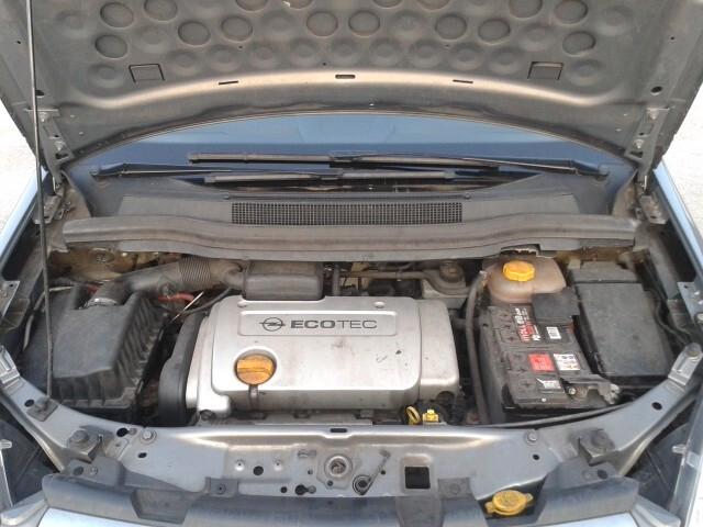 Opel Zafira 1.6 ecoM 94CV