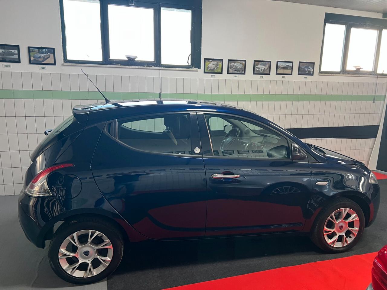 Lancia Ypsilon 1.2 69 CV 5 porte GPL Ecochic Gold