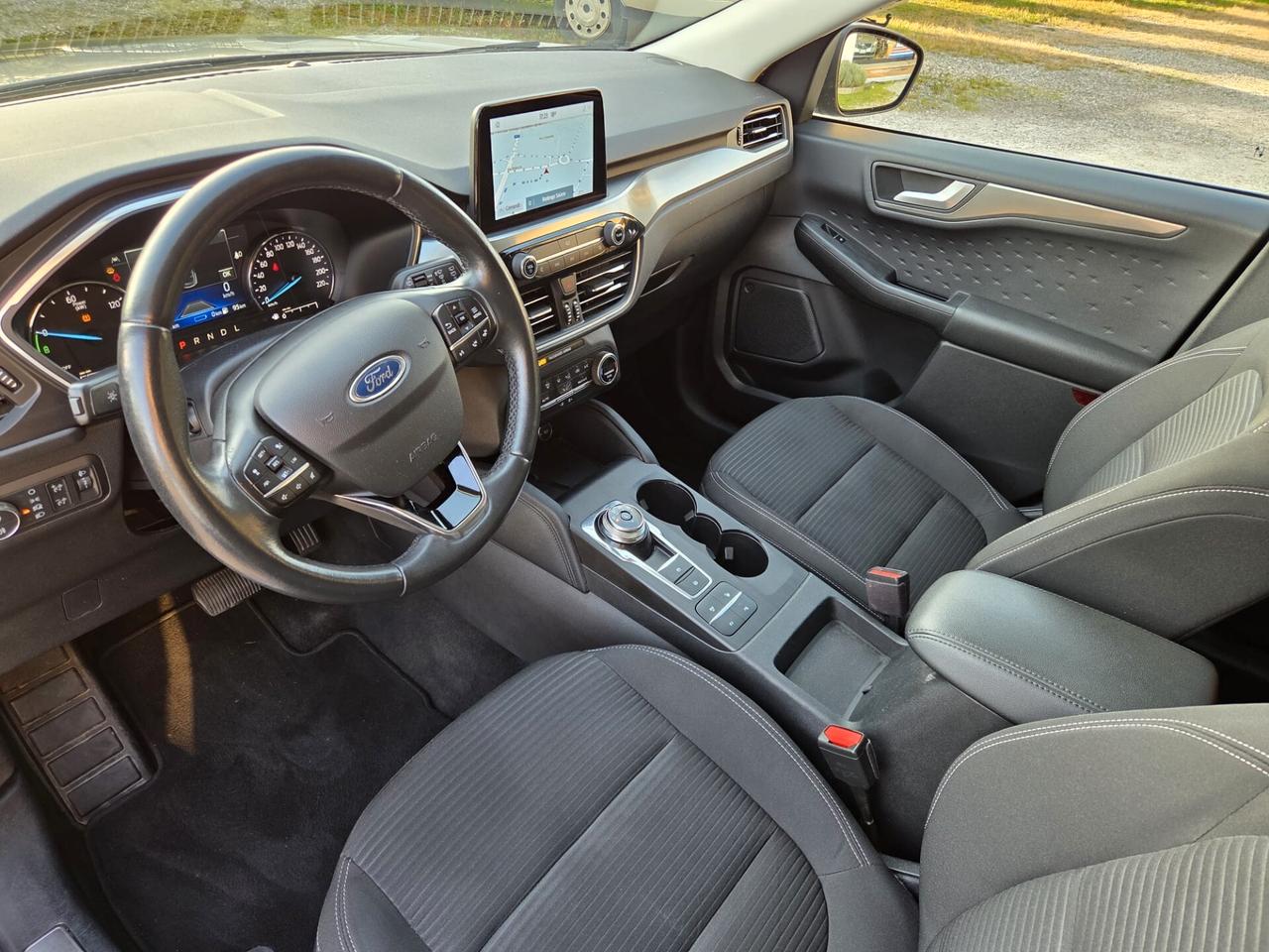 Ford Kuga 2.5 Hybrid 225 CV CVT 2WD Titanium X