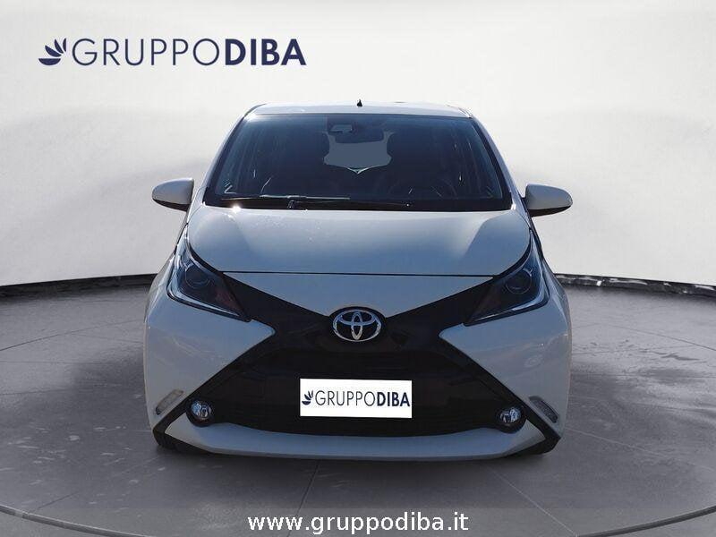 Toyota Aygo II 2014 5p 1.0 x-play m-mt my15