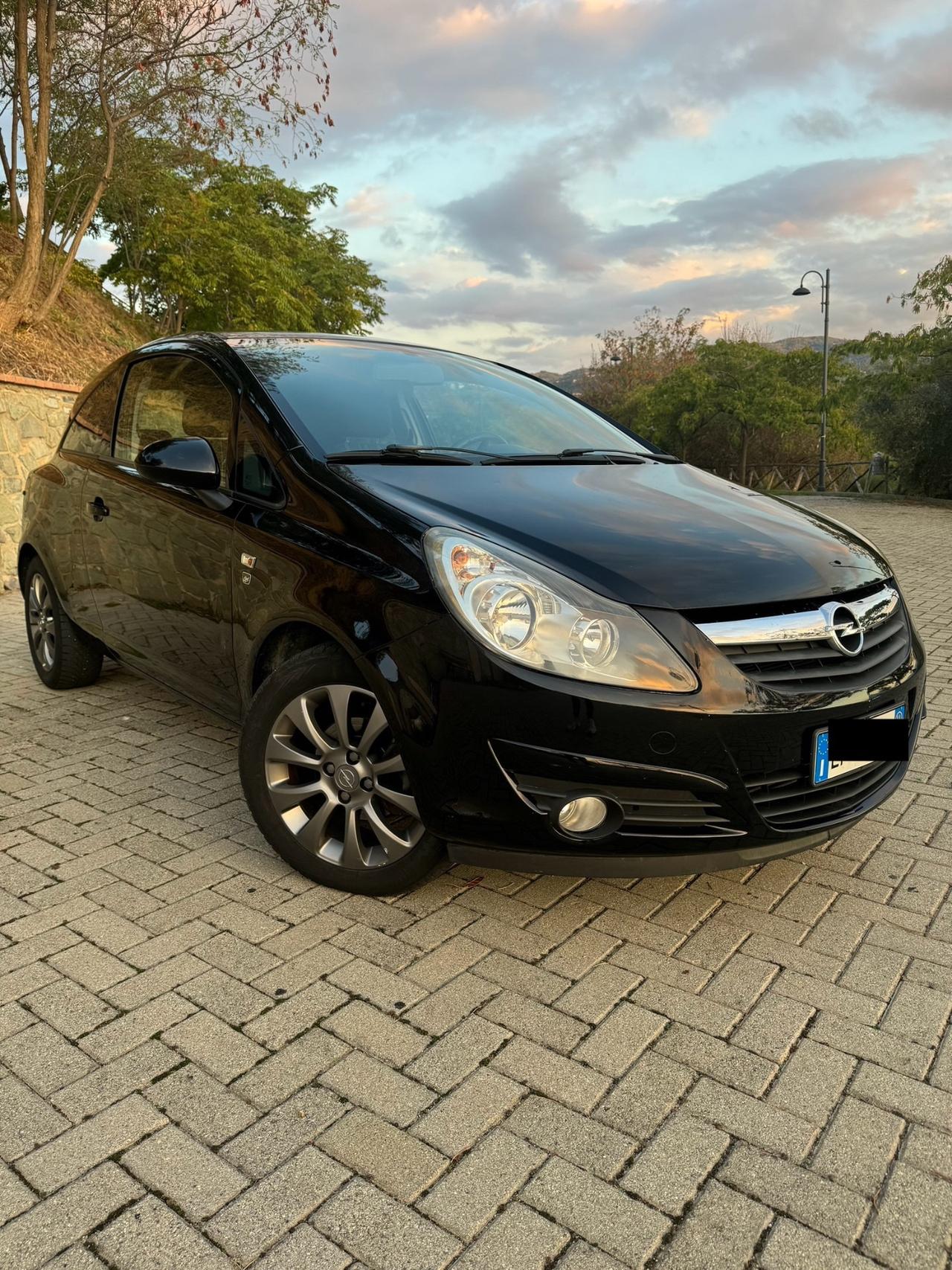 Opel Corsa 1.3 Multijet 75Cv 3Porte 2011