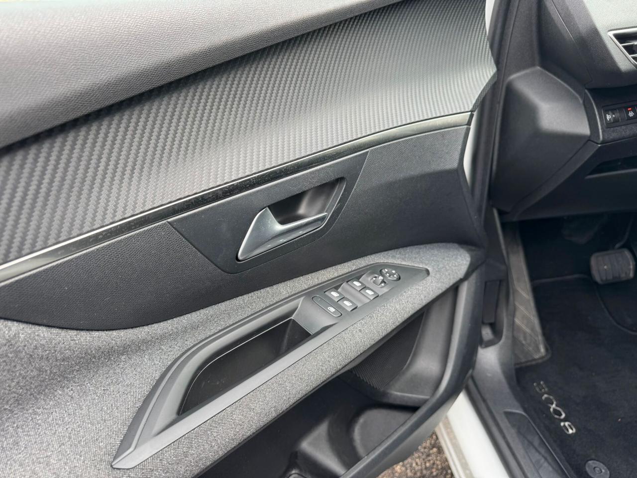 PEUGEOT 3008 BLUEHDI130 S&S EAT8 ACTIVE PACK 2022