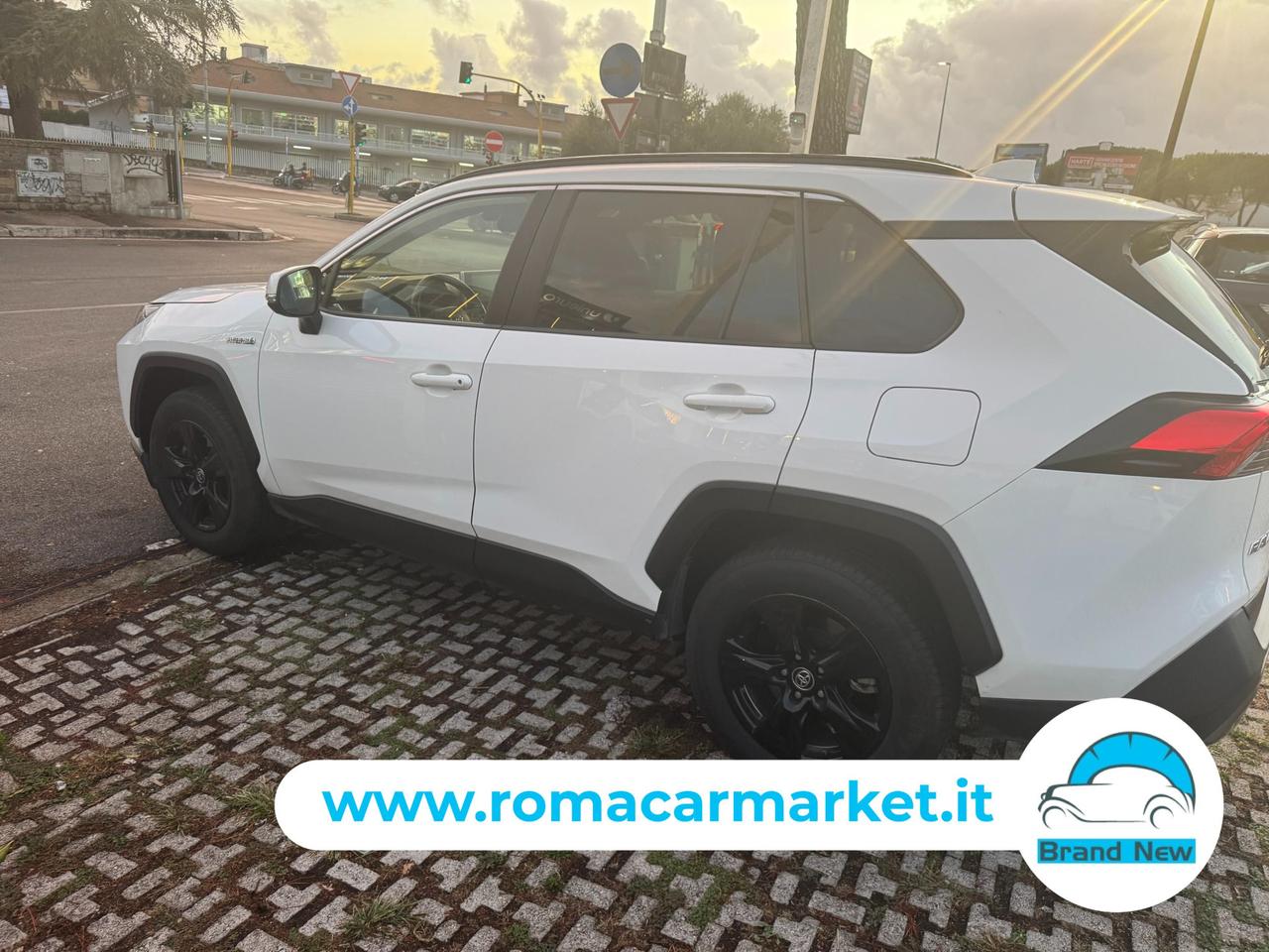 Toyota RAV4 Rav4 2.5 vvt-ie h Active 2wd 218cv e-cvt KM CERTIF