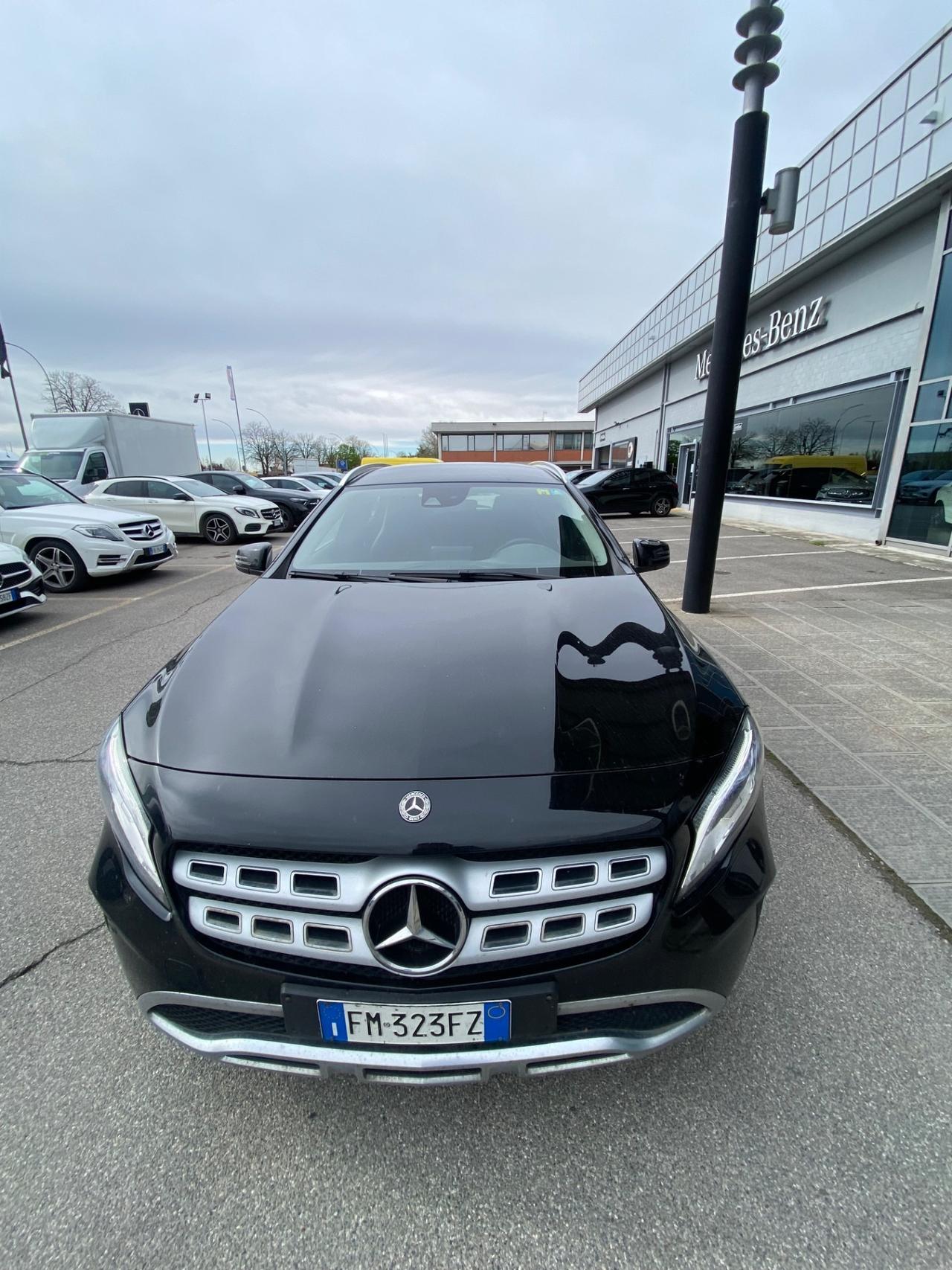 Mercedes-benz GLA 200 d Sport