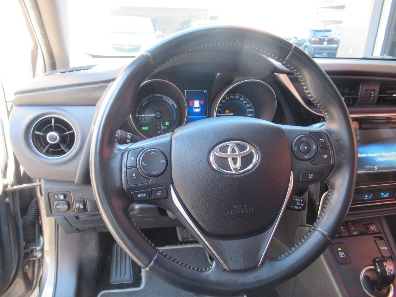 Toyota Auris Touring Sports 1.8 Hybrid Lounge
