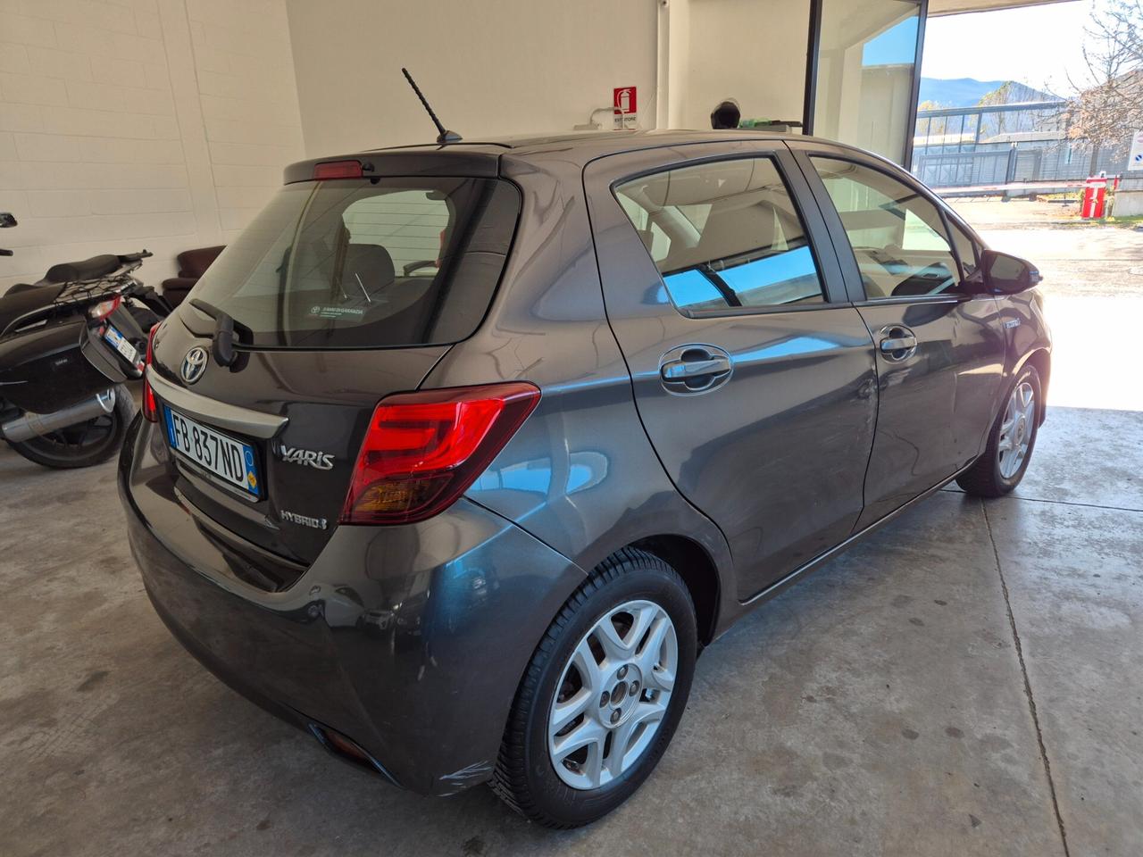 Toyota Yaris 1.5 Hybrid 5 porte Active