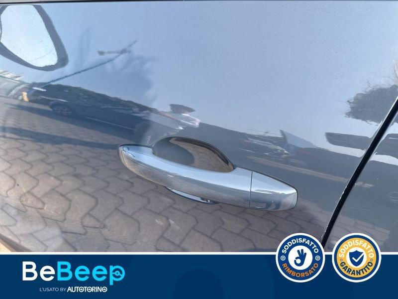 Renault Captur 1.6 E-TECH HYBRID TECHNO FAST TRACK 145CV A